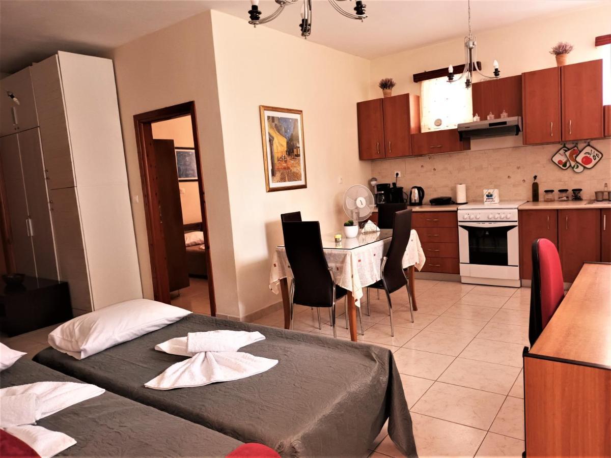 Family Yard House Kos Apartment Ngoại thất bức ảnh